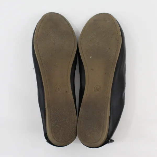 Universal Thread Women's Everly Round Toe Black Ballet Flats US 9.5 