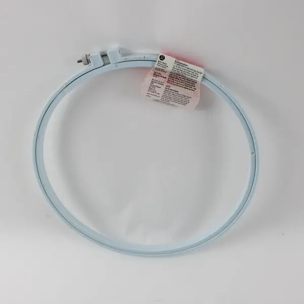 Susan Bates Hoop-La Plastic Embroidery Hoop 10 Inch Light Blue