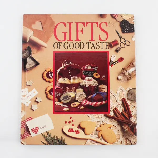 Leisure Arts Vintage Gifts of Good Taste 1989 Hardcover Memories in the Making 