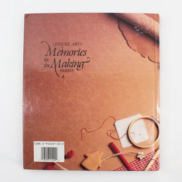 Leisure Arts Vintage Gifts of Good Taste 1989 Hardcover Memories in the Making 