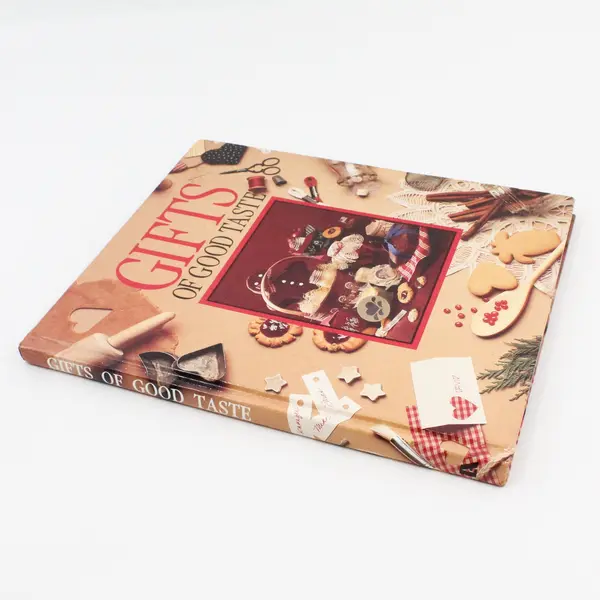 Leisure Arts Vintage Gifts of Good Taste 1989 Hardcover Memories in the Making 