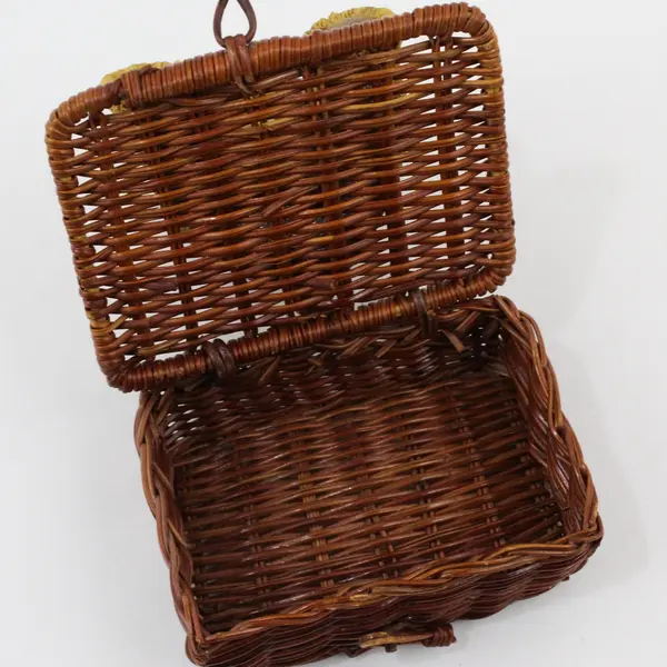 Enesco Cherished Teddies Atop A Woven Basket Trinket Box 4.5'' Tall 