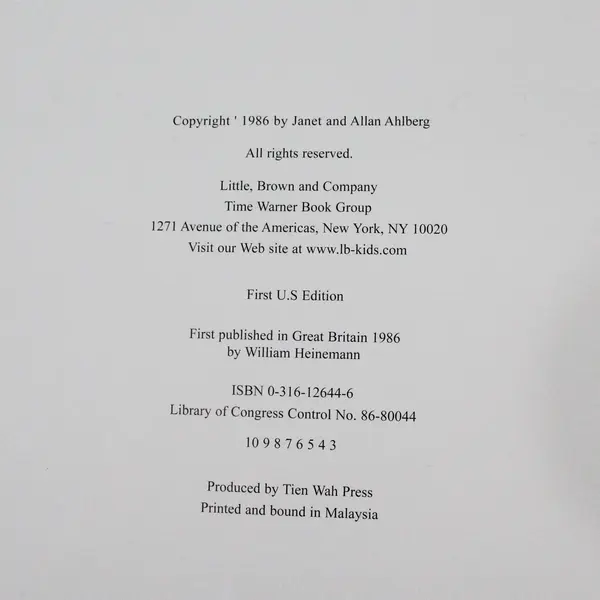 VTG The Jolly Postman or Other People's Letters Janet & Allan Ahlberg 1986 HC 