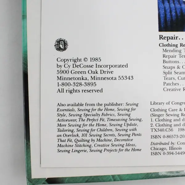 Vintage 1985 Singer Clothing Care & Repair HC Book 