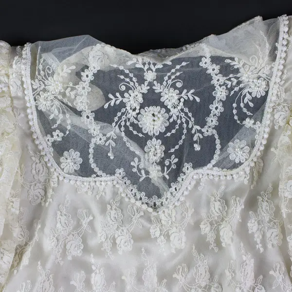 Vintage Ivory Lace Long Sleeve Wedding Dress Maxi Bridal Gown
