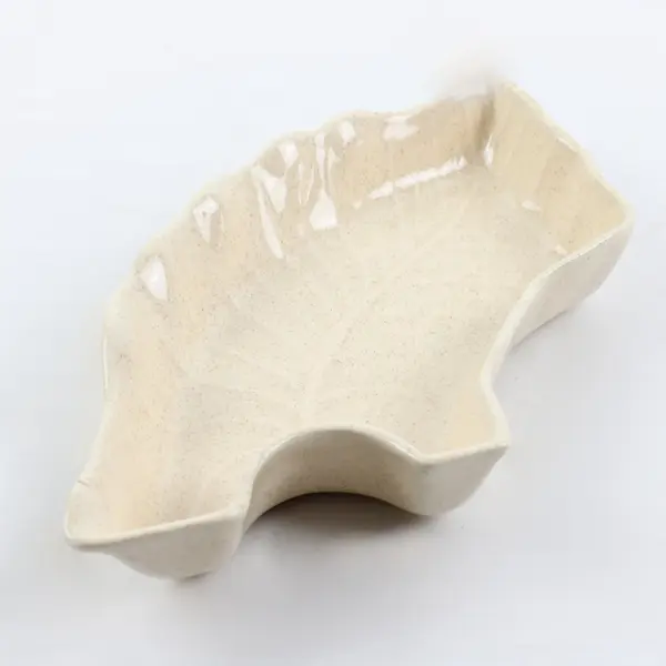 Vintage USA Pottery Sculpted Leaf Shaped Trays