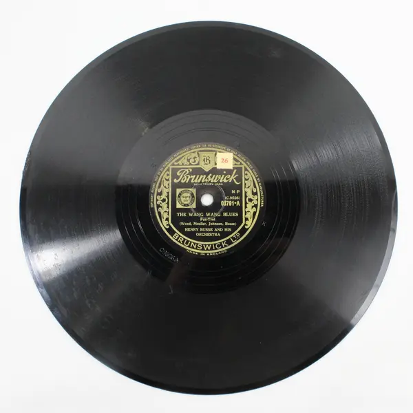 Brunswick C9526 78RPM Shellac Wang Wang Blues/Hot Lips Henry Busse & His