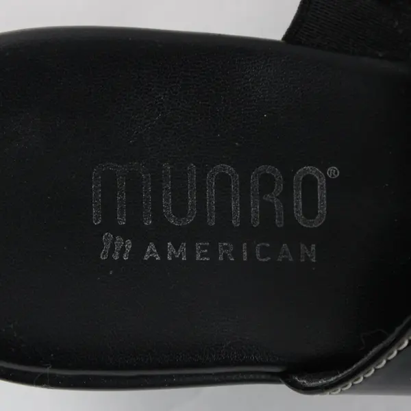 Munro American Women's Black Faux Leather Strappy Sandals Size 9.5