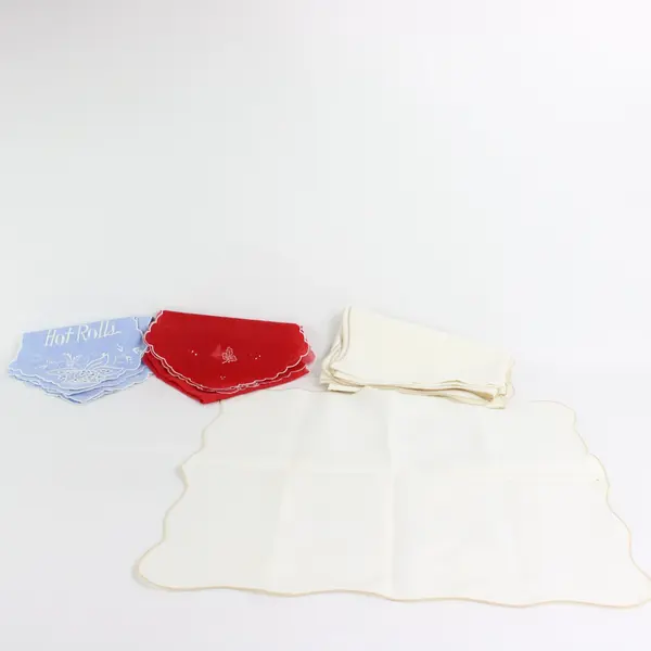 Lot of 6 Table Napkins & Hot Roll Linens White Red Blue Dining