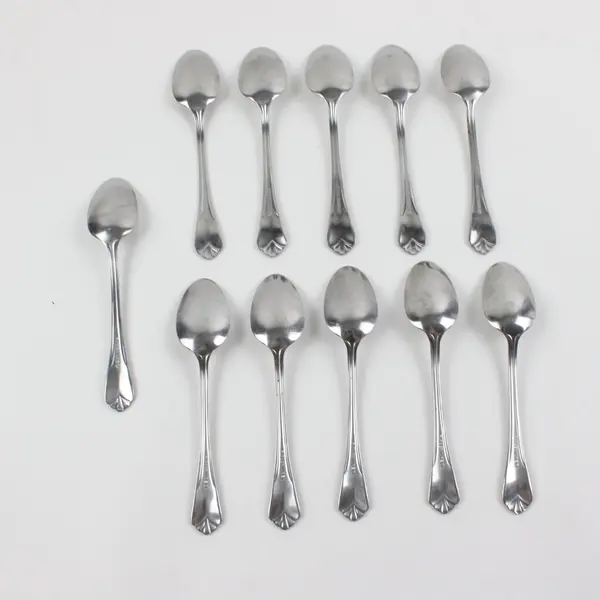Lot of 11 Farberware Bevel Bay 6" Spoons Flatware