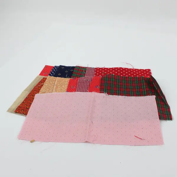 Lot of Assorted Precut Fabric 4in Circles 4.5in Squares Quilting Sewing Craft