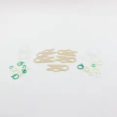 5 Yarn Bobbins, 2 Clear Containers & Assorted Stitch Markers