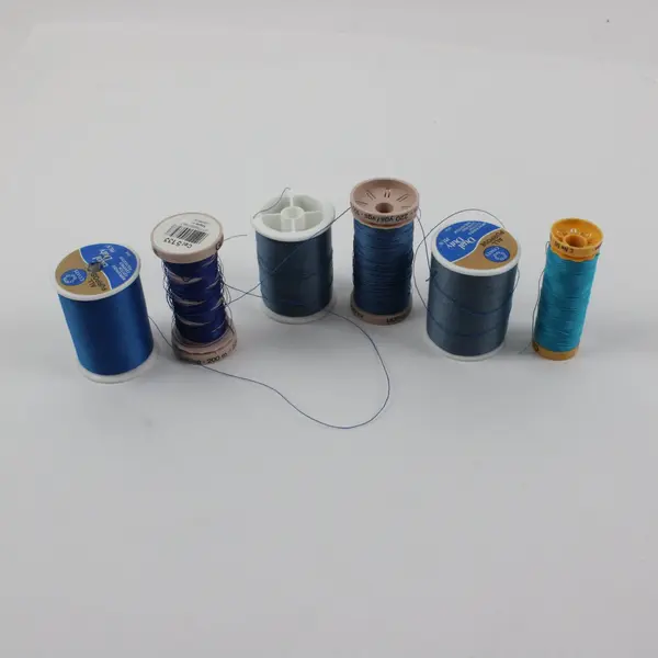 Lot of 6 Coats & Clark Gütermann Sewing Thread Spools Blue Turquoise