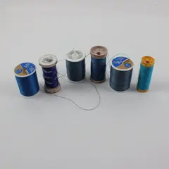 Lot of 6 Coats & Clark Gütermann Sewing Thread Spools Blue Turquoise