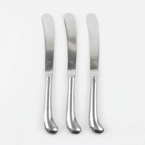 Lot Of 3 Unbranded Unknown Pattern Stainless Pistol Handle Dinner Knives 9.5"