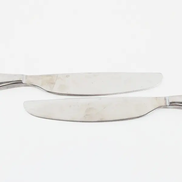 Lot Of 2 Gourmet Settings Cruise Pattern SS Solid Dinner Knives 9" Good