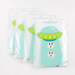 Lot of 4 UFO Decorative Outlet Faceplates Alien Spaceship