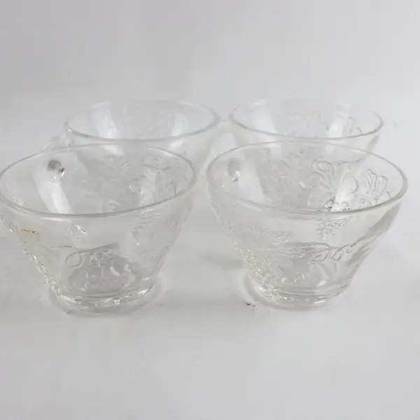 Vintage Anchor Hocking Grape Snack Set 6-Piece Incomplete 4 Cups 2 Trays