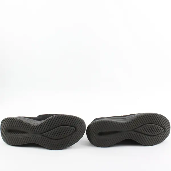 Skechers Slip-Ins Women's Wide Fit Black Walking Shoes Size 8.5