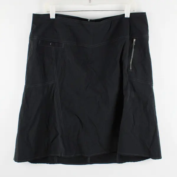 Royal Robbins Women's Black Athletic Skirt Size 16