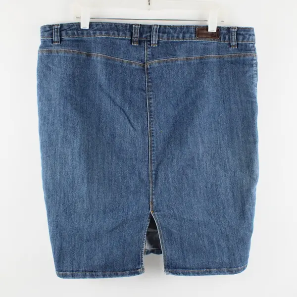 Liz Claiborne Women's XL Medium Wash Denim Straight Skirt