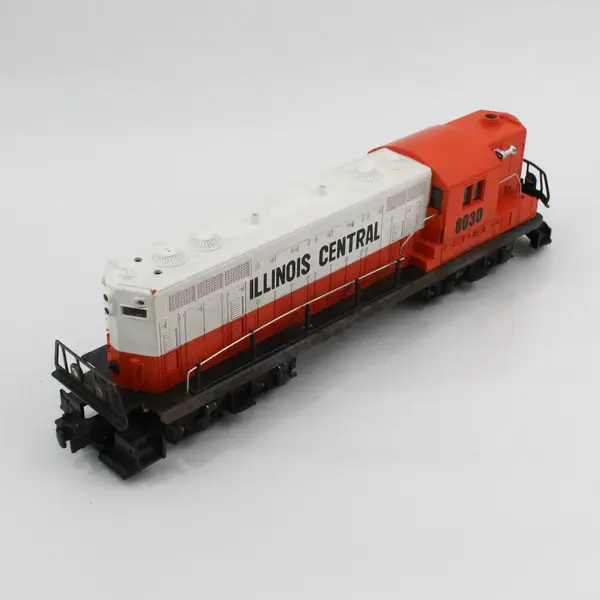 Vtg Lionel 6-8030 Illinois Central GP-9 Diesel Locomotive O27 Gauge  Untested