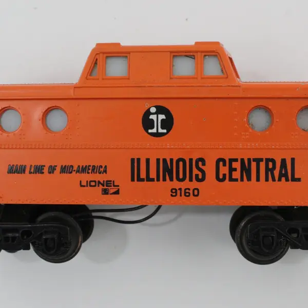 Vintage Lionel O Scale Illinois Central Lighted Caboose 9160