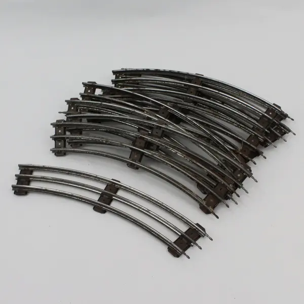 Vintage 10 Piece Lionel O-27  Gauge 3-Rail Train Track  Curved 