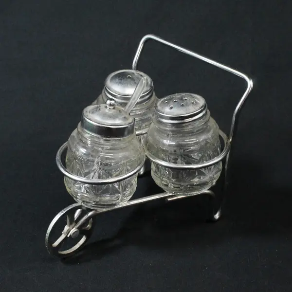 Glass Salt Pepper Sugar Shaker Set Wheelbarrow Holder