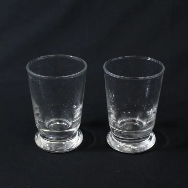 Set of 2 Libbey Clear Weighted Bottom Juice Glasses Pedestal Base