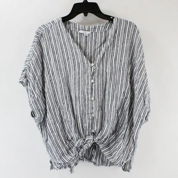 Time and True Women's 3X 22 Gray White Striped Button Front Top