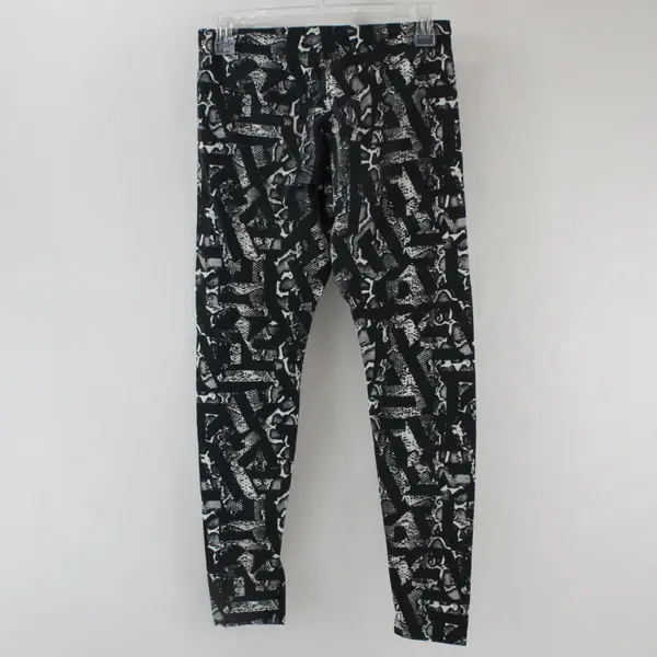 Nike Women's Medium Activewear Leggings Black White Abstract Geometric Print