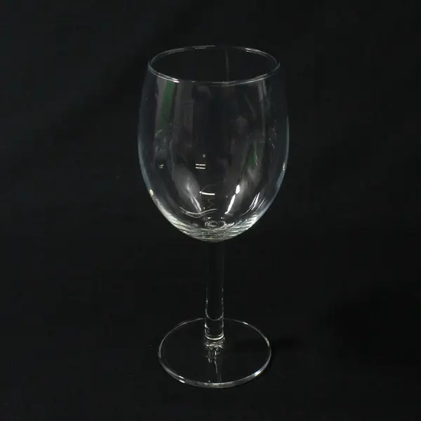 Lot of 5 Unbranded Matching Clear Glass Stemmed Small Wine Glasses 7.25" Tall