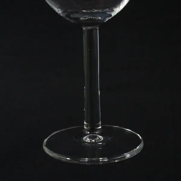 Lot of 5 Unbranded Matching Clear Glass Stemmed Small Wine Glasses 7.25" Tall
