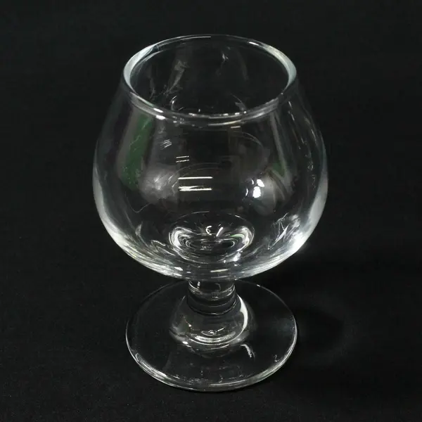 Lot Of 2 Unbranded Clear Glass  Brandy/Cognac/Whiskey Snifter Glasses 4.5" Tall