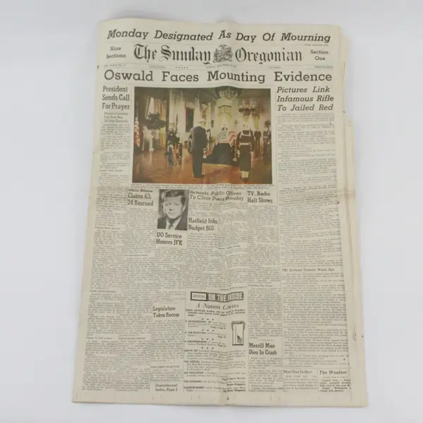 Vintage Oregonian JFK Tributes Newspaper November 24 1963