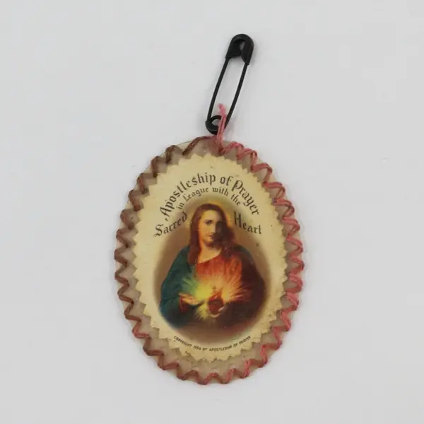 Sacred Heart Jesus Apostleship of Prayer Devotional Pin Badge 1936