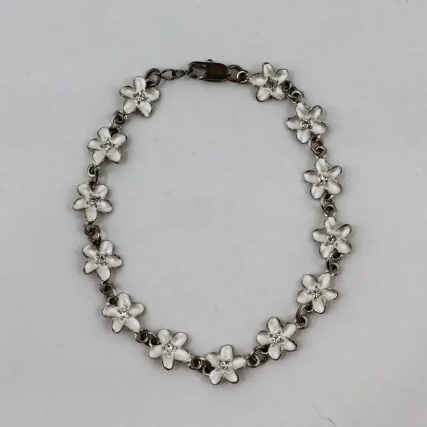 Unbranded Hawaiian Plumeria Floral Link Bracelet White Silver Tone 7.75"