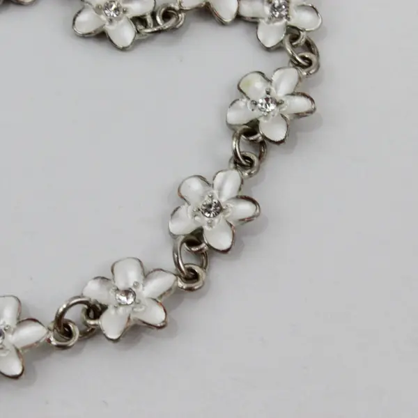 Unbranded Hawaiian Plumeria Floral Link Bracelet White Silver Tone 7.75"