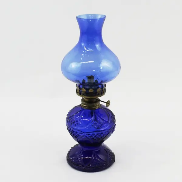 Vtg 11.5" Cobalt Blue Glass Oil Lamp Made In Hong Kong Diamond Floral Pattern