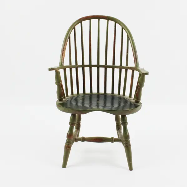 Investment Collectables Miniature Green Continuous-Arm Windsor Armchair