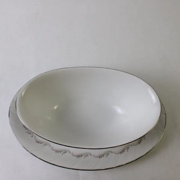 Style House Fine China Largo Pattern Gravy Boat w/ Attached Underplate