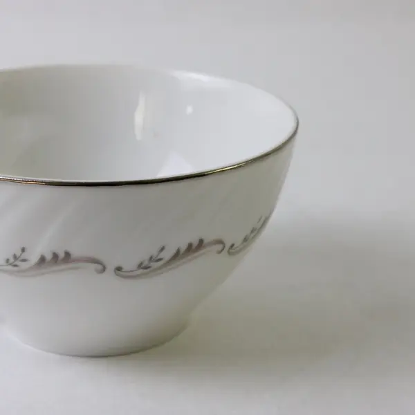 Set of 4 Vintage Style House Largo Fine China Teacups No Saucers