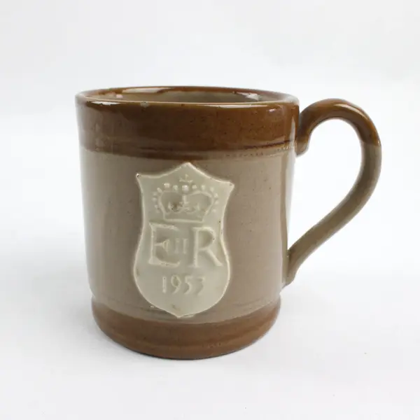 1953 British Commemorative Stoneware Mug ER Royal Arms Salt Glazed Tan