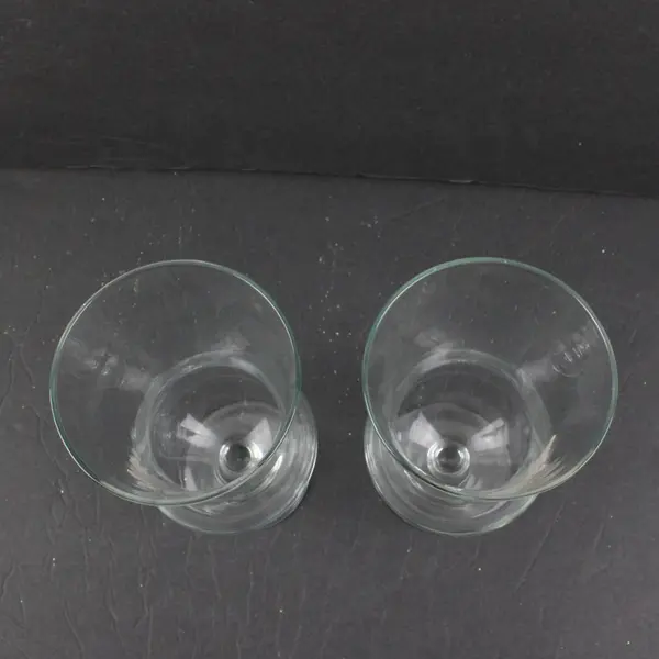 Rainforest Cafe Anaheim Hurricane Glasses Set of 2 Clear Stemmed Barware