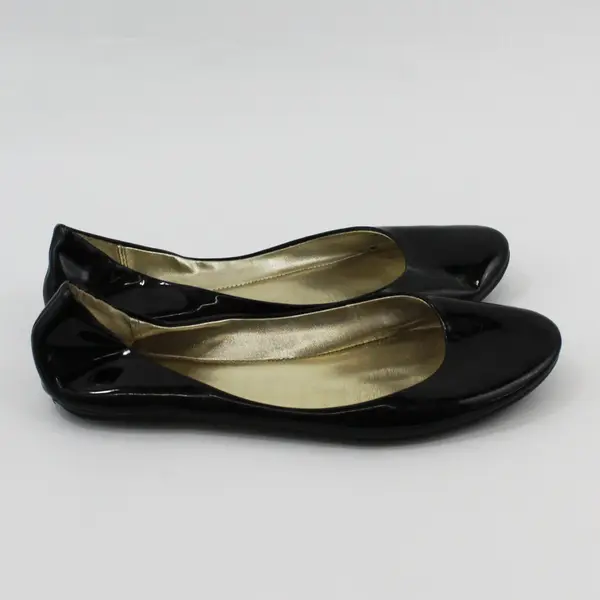 Xhilaration Shiny Black Round Toe Flats Size 9 