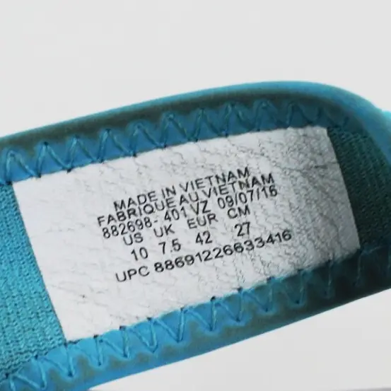 Nike Women's Ultra Celso Thong Turquoise White Size 10 Flip Flop Sandal