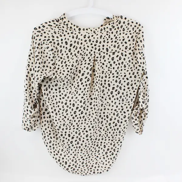 Lush Women's Large Leopard Print Roll-Tab Sleeve Blouse Off-White Black