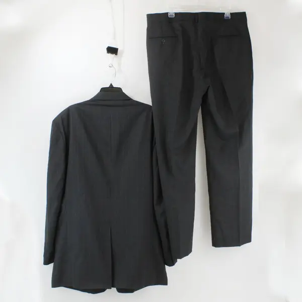 Towncraft Men's XL Dark Gray Pinstripe 2-Piece Suit Blazer Trousers