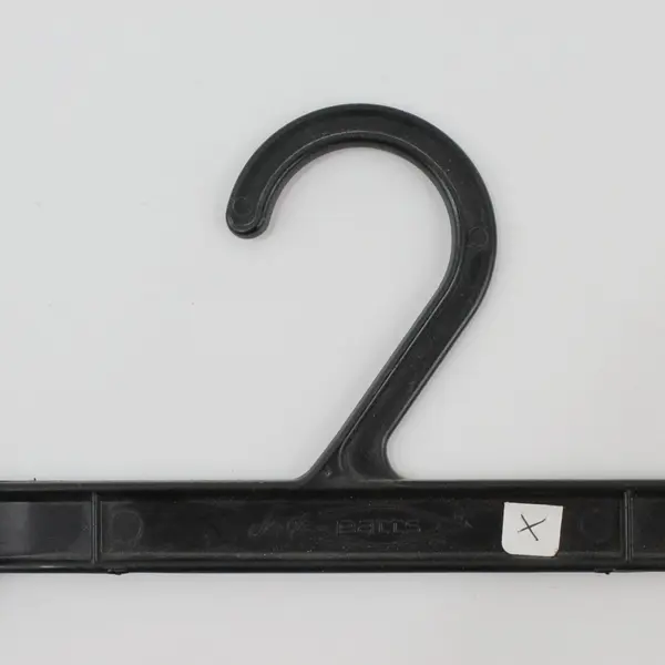 Arrow Lot of 10 Black Plastic Children's Clip Hangers